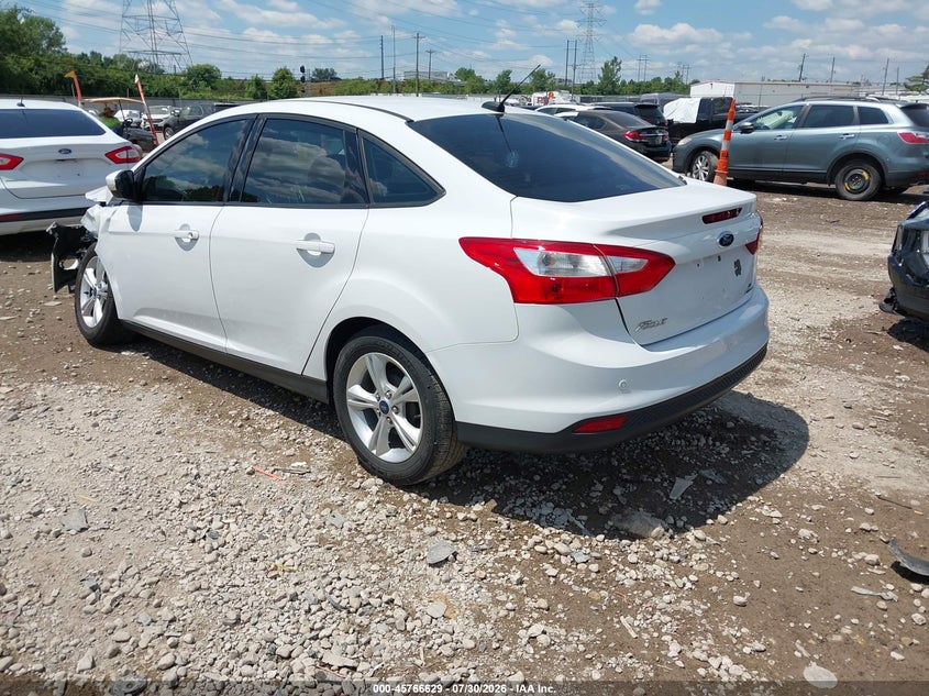 Vin: 1fadp3f27el397631, lot: 46265378, ford focus se 20143