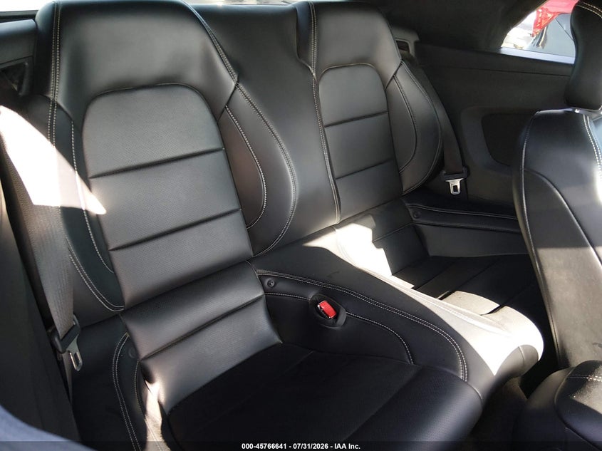 2015 FORD MUSTANG auction photo 8