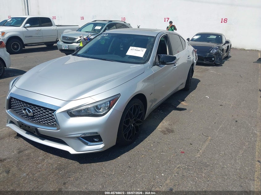 Vin: jn1ev7ar5lm256356, lot: 46265422, infiniti q50 luxe awd 20202