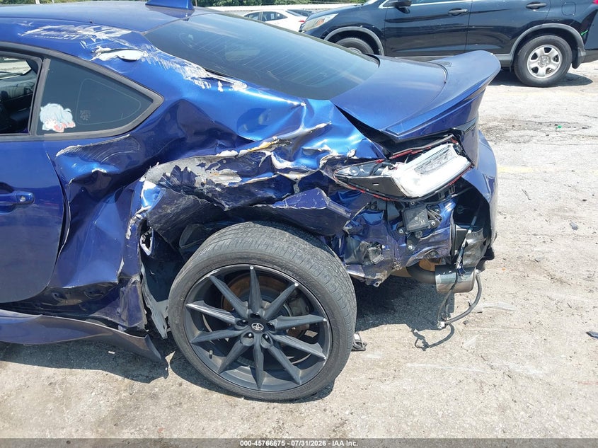 2022 TOYOTA GR86 auction photo 6