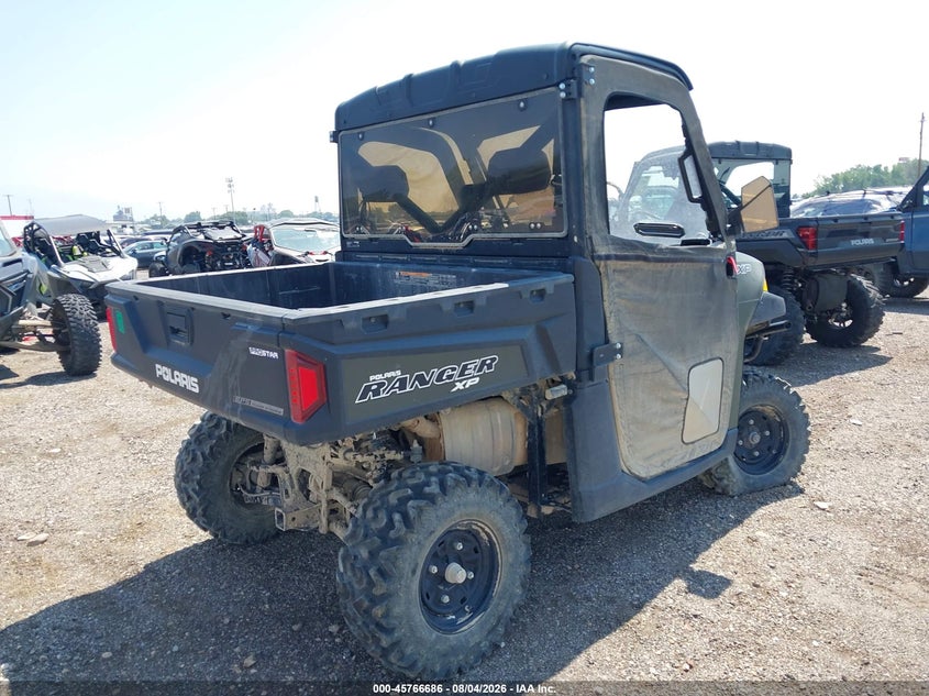 2015 POLARIS RANGER auction photo 4