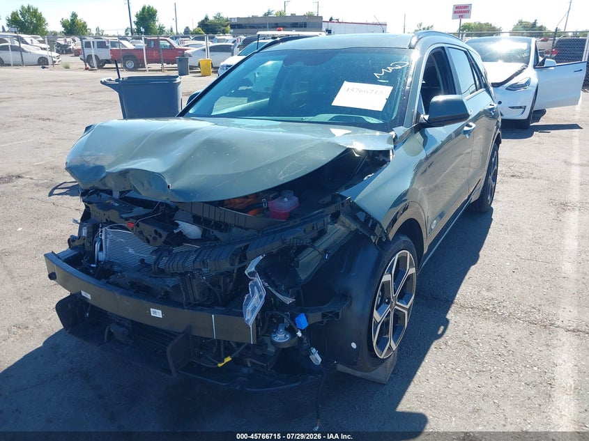 Vin: kndct3le4s5283859, lot: 46265464, kia niro sx touring 20252