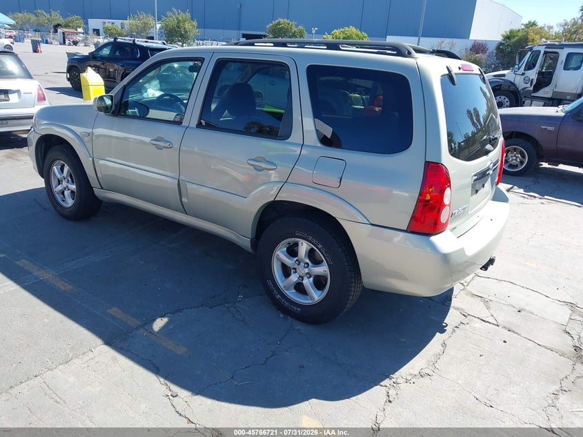 2005 MAZDA TRIBUTE auction photo 3