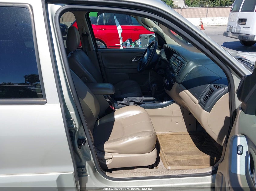 2005 MAZDA TRIBUTE auction photo 5