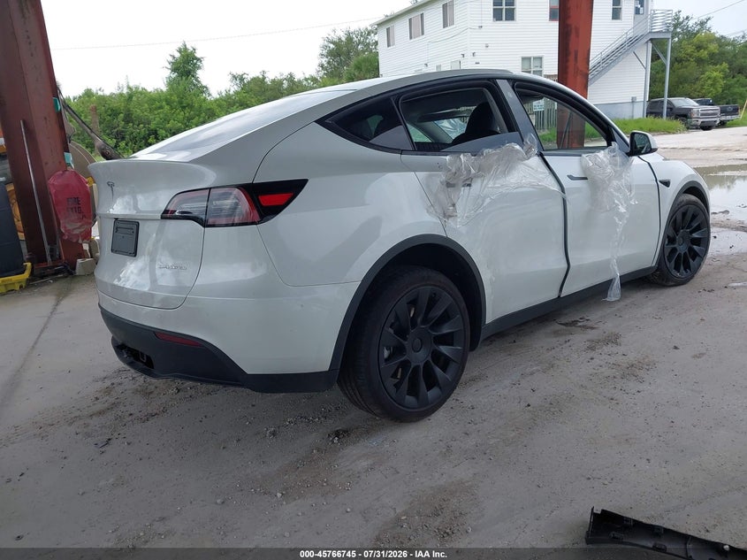 2023 TESLA MODEL Y auction photo 4