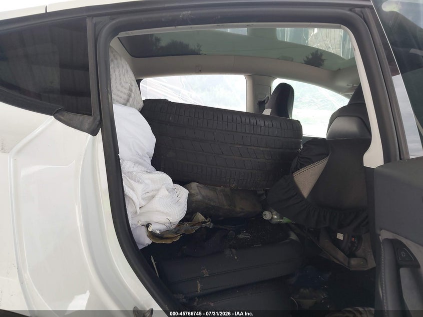 2023 TESLA MODEL Y auction photo 8