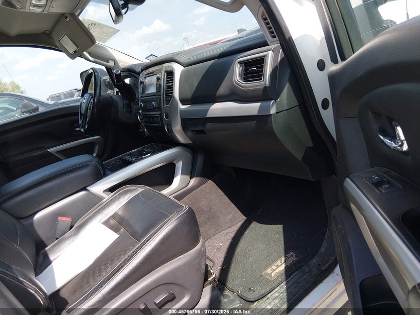 2018 NISSAN TITAN auction photo 5