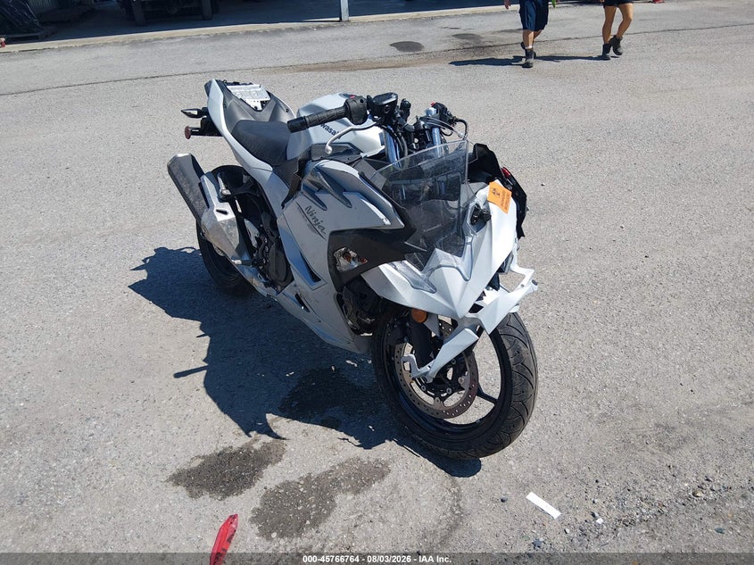 2025 Kawasaki Ex500