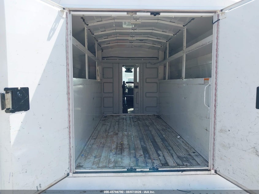 2018 FORD TRANSIT-350 CUTAWAY auction photo 6