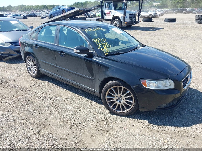 2010 VOLVO S40 auction photo 1