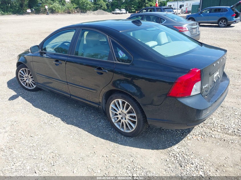 2010 VOLVO S40 auction photo 3