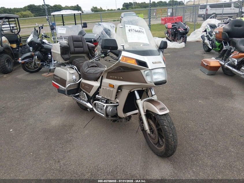 1985 HONDA GL1200 auction photo 1