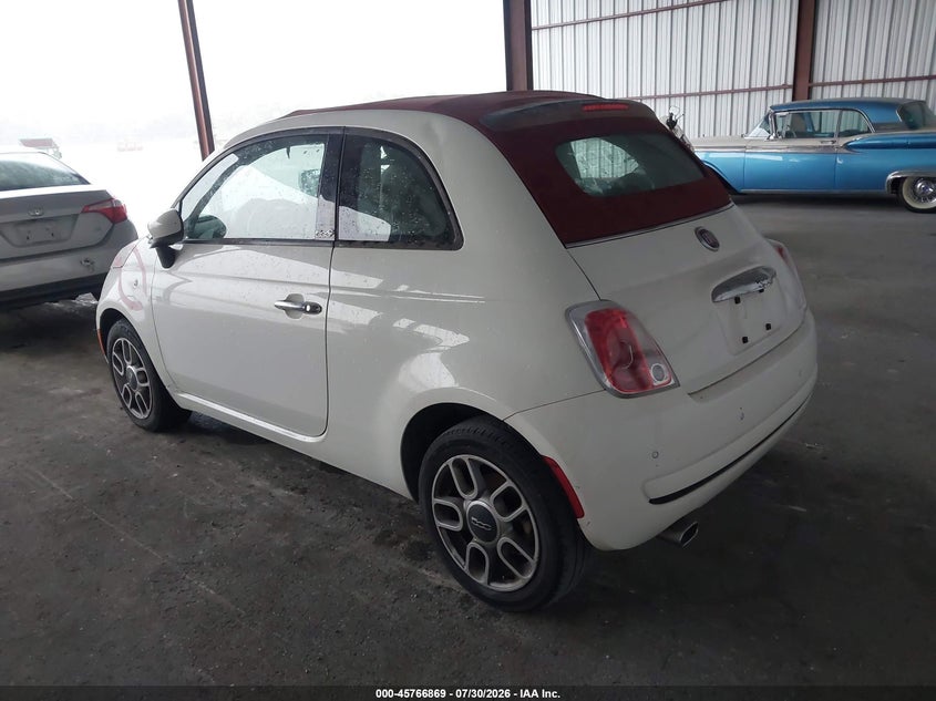 2013 FIAT 500C auction photo 3