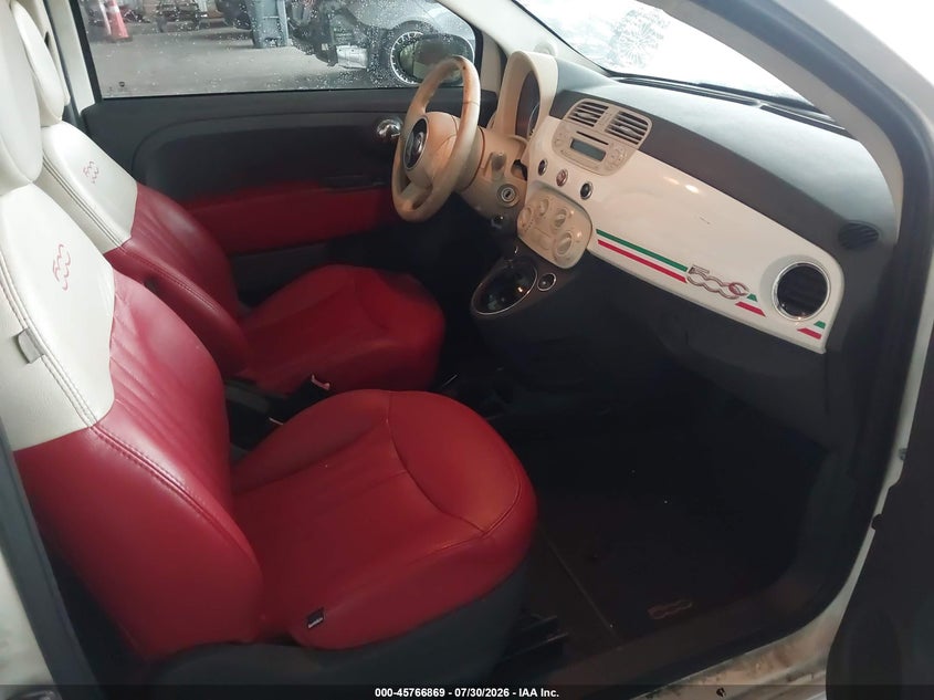 2013 FIAT 500C auction photo 5