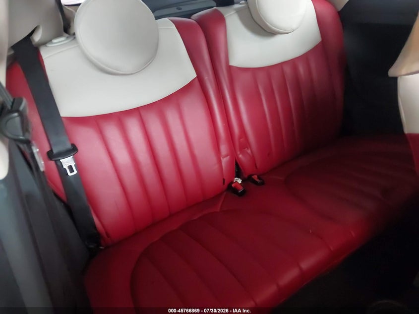 2013 FIAT 500C auction photo 8
