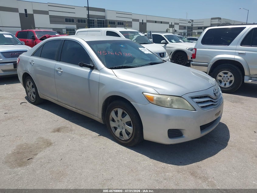 2010 TOYOTA CAMRY auction photo 1