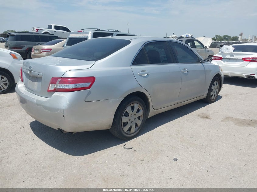 2010 TOYOTA CAMRY auction photo 4