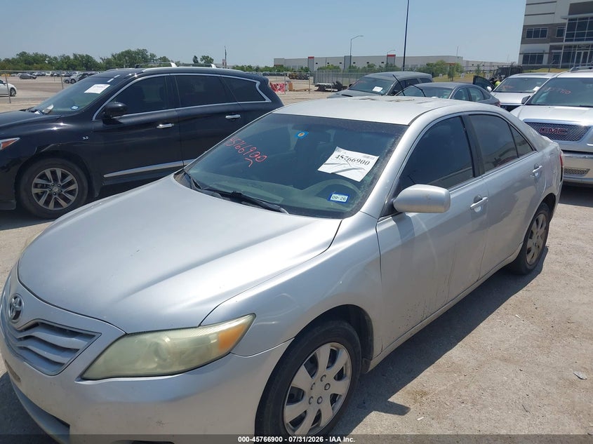 2010 TOYOTA CAMRY auction photo 6