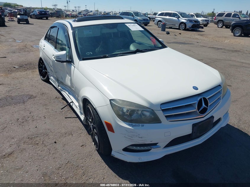 Vin: wddgf5eb0br150618, lot: 46265682, mercedes-benz c 300 luxury/sport 2011 img_1