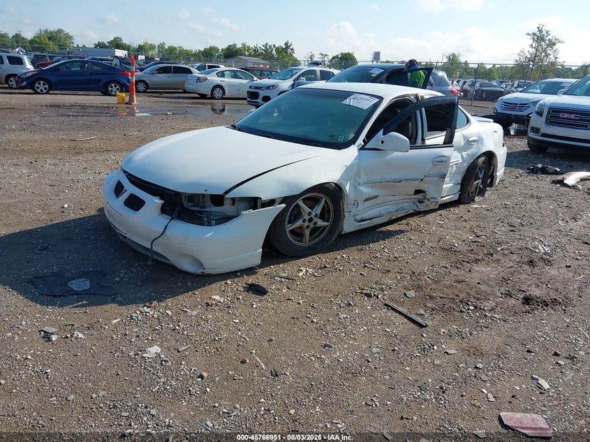 2000 PONTIAC GRAND PRIX auction photo 2