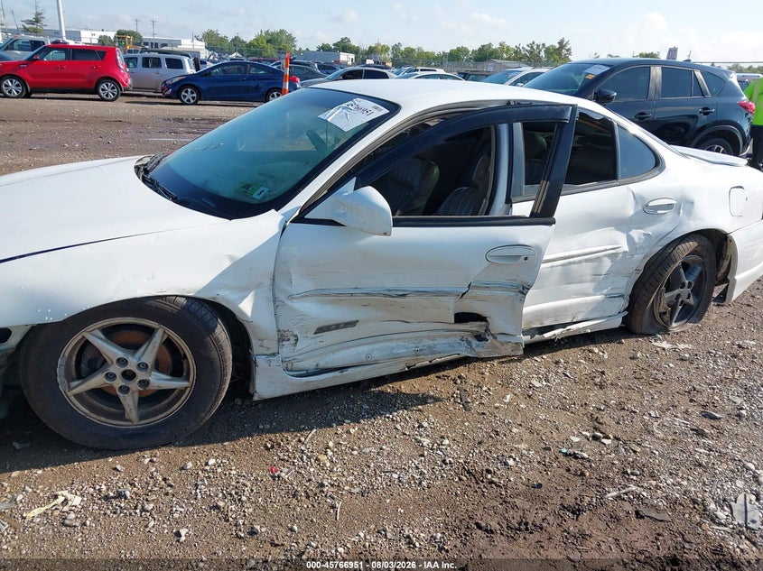 2000 PONTIAC GRAND PRIX auction photo 6
