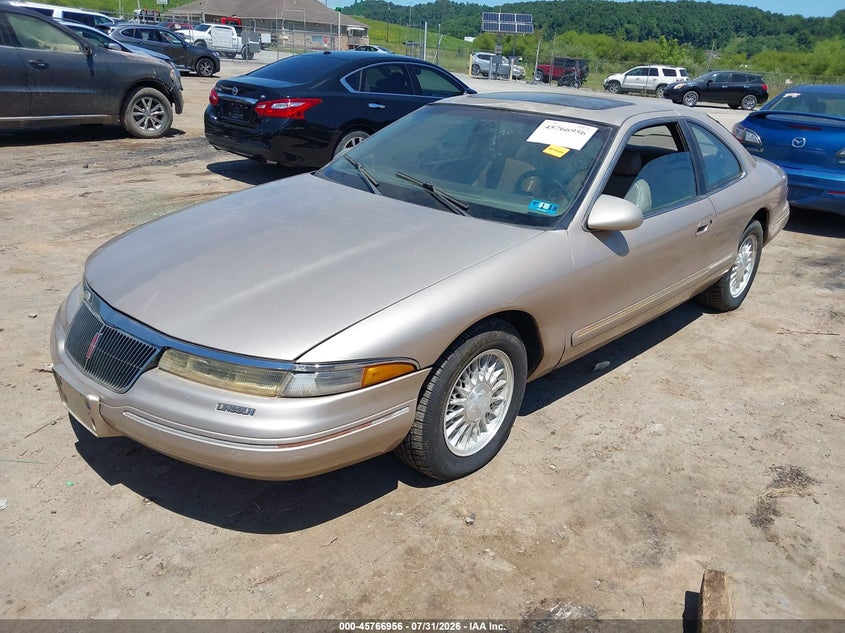1993 LINCOLN MARK VIII auction photo 2