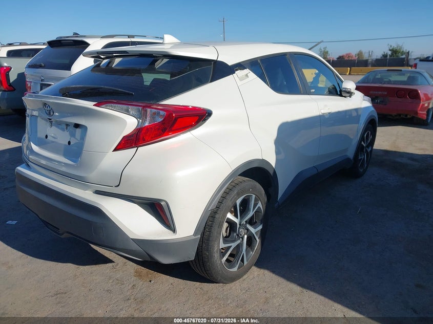 2018 TOYOTA C-HR auction photo 4