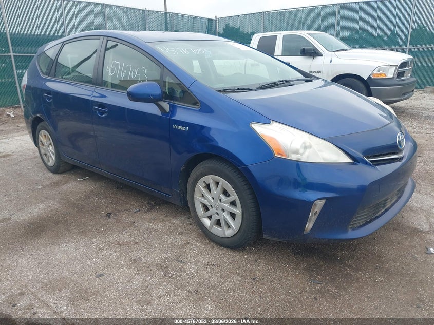 Vin: jtdzn3eu6e3315610, lot: 46265802, toyota prius v two 2014 img_1