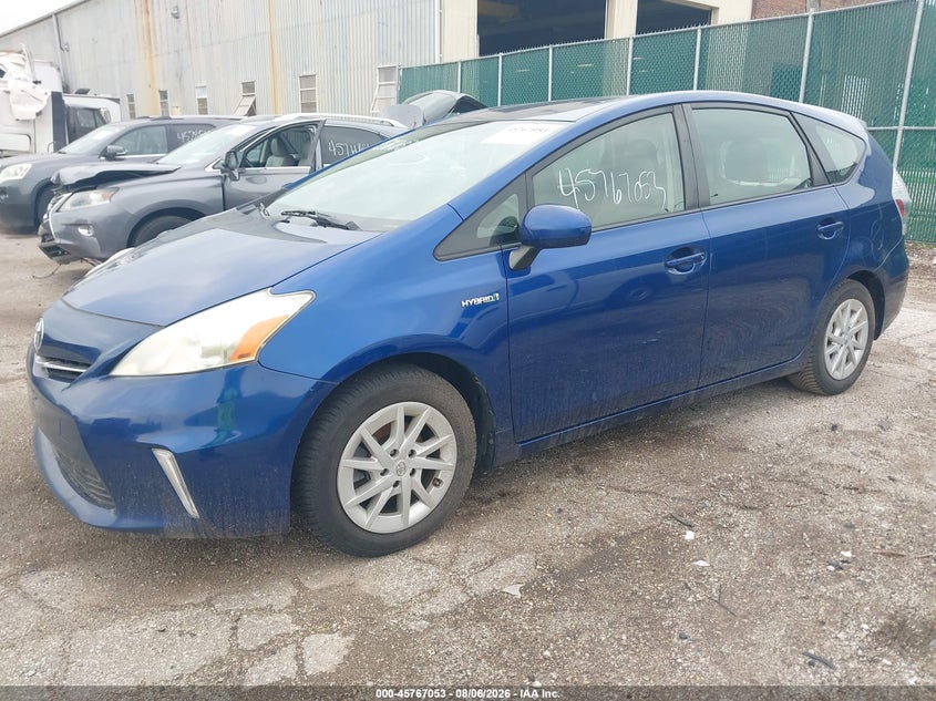 Vin: jtdzn3eu6e3315610, lot: 46265802, toyota prius v two 20142