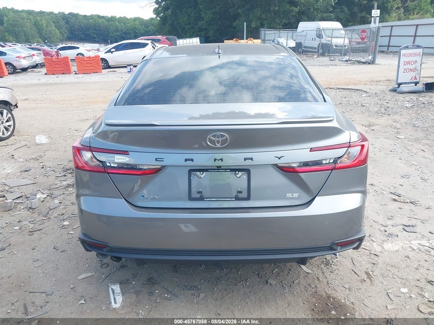 TOYOTA CAMRY - zdjęcie 16