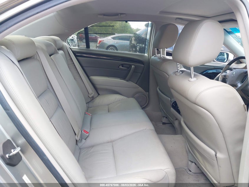 2010 ACURA RL auction photo 8