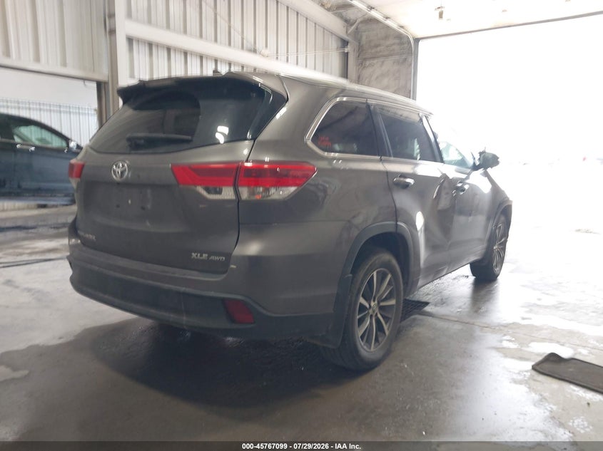 Vin: 5tdjzrfh5hs394194, lot: 46265848, toyota highlander xle 20174