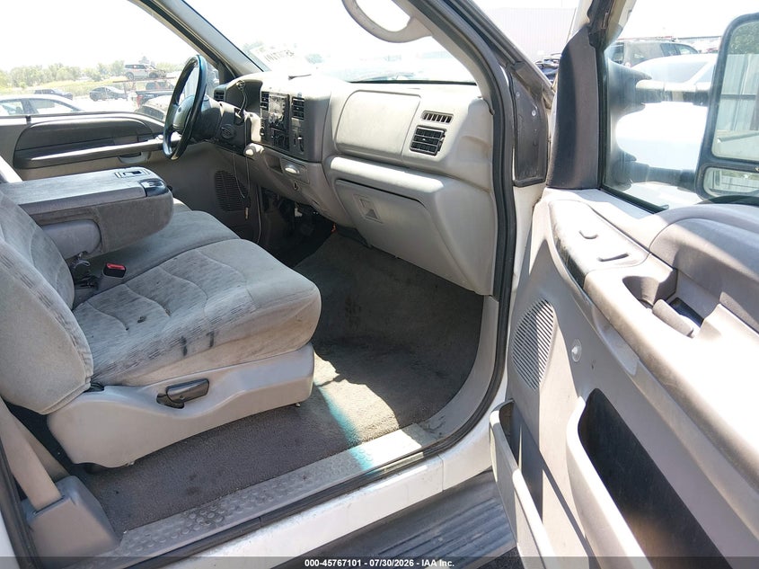 2000 FORD F-250 auction photo 5