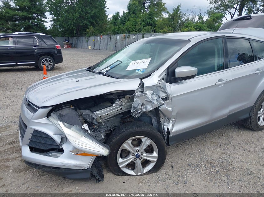 2016 FORD ESCAPE auction photo 6