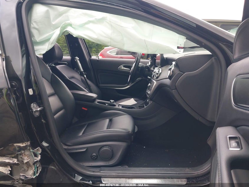 MERCEDES-BENZ GLA 250 2019 VIN WDCTG4GB2KJ570158