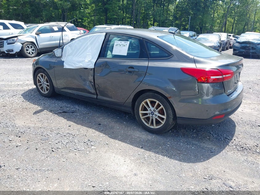 Vin: 1fadp3f22jl257688, lot: 46265916, ford focus se 20183