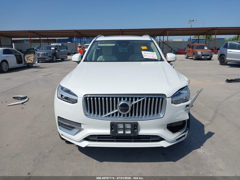 VOLVO XC90 - zdjęcie 13