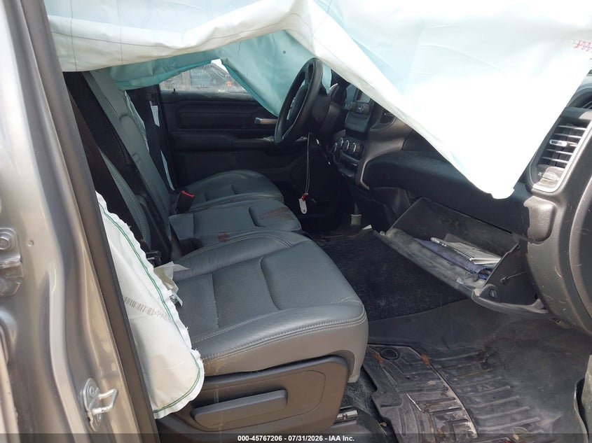 2024 RAM 1500 auction photo 5