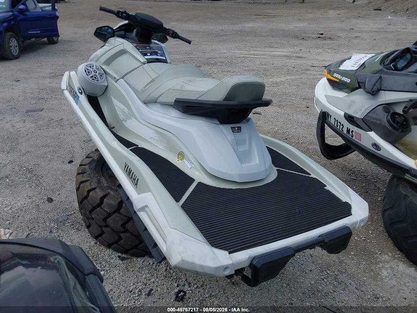 2025 YAMAHA WAVERUNNER auction photo 3