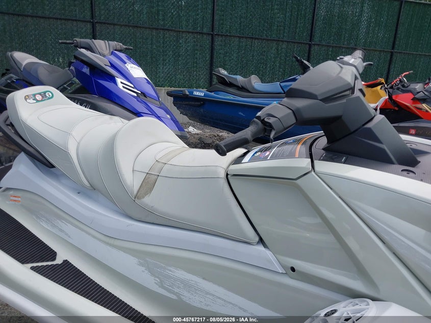 2025 YAMAHA WAVERUNNER auction photo 5