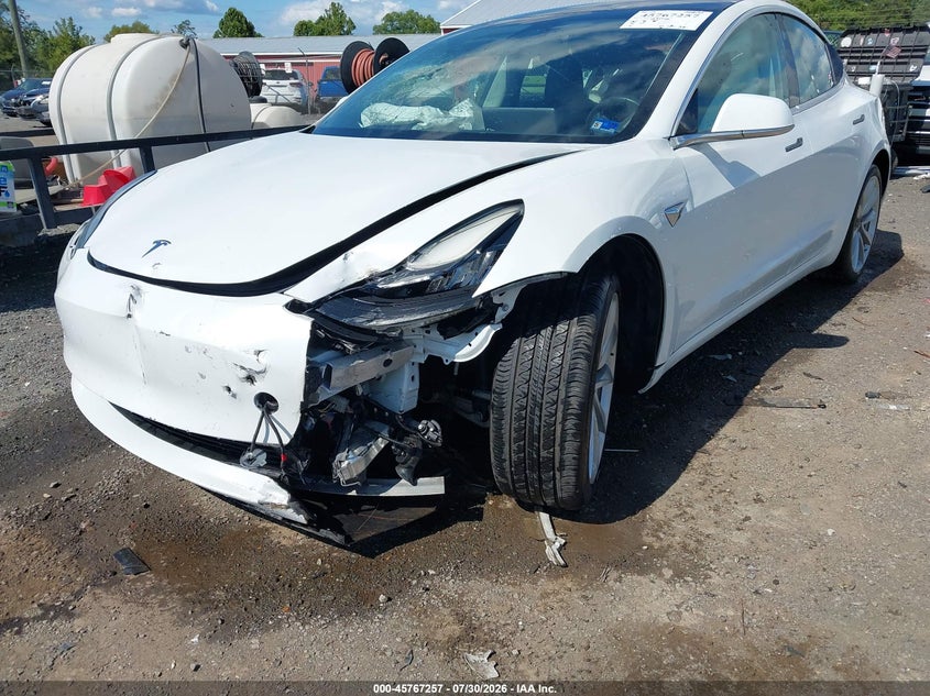 2019 TESLA MODEL 3 auction photo 6