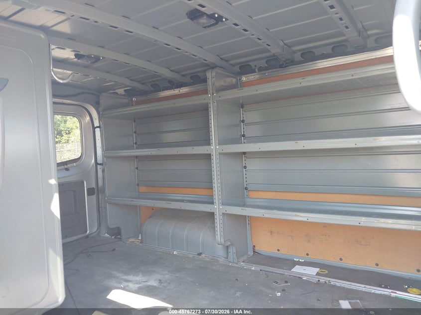 2013 NISSAN NV CARGO NV2500 HD auction photo 8