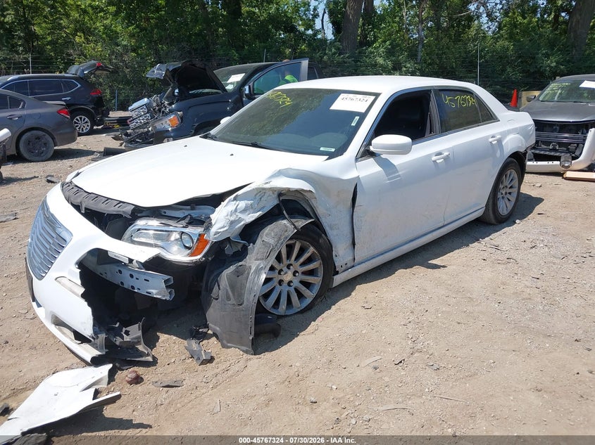 Vin: 2c3ccaag0dh743477, lot: 46266073, chrysler 300 motown 20132