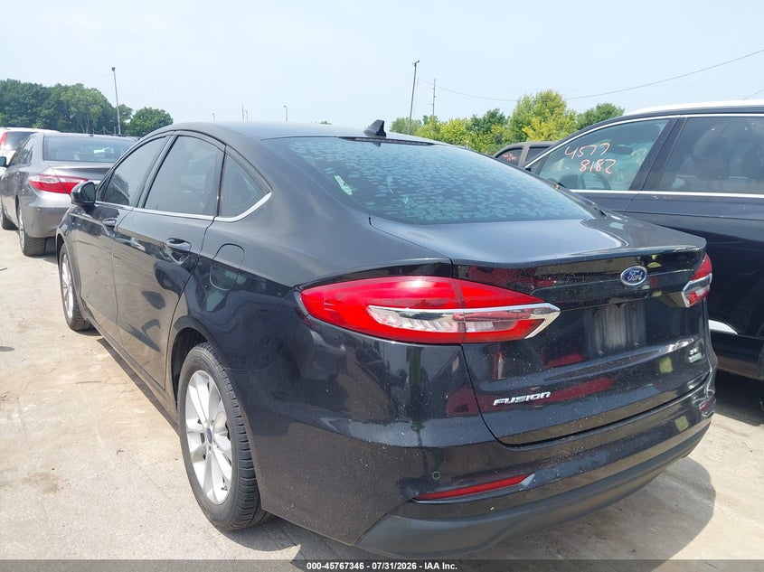 Vin: 3fa6p0hd3lr145640, lot: 46266095, ford fusion se 20203