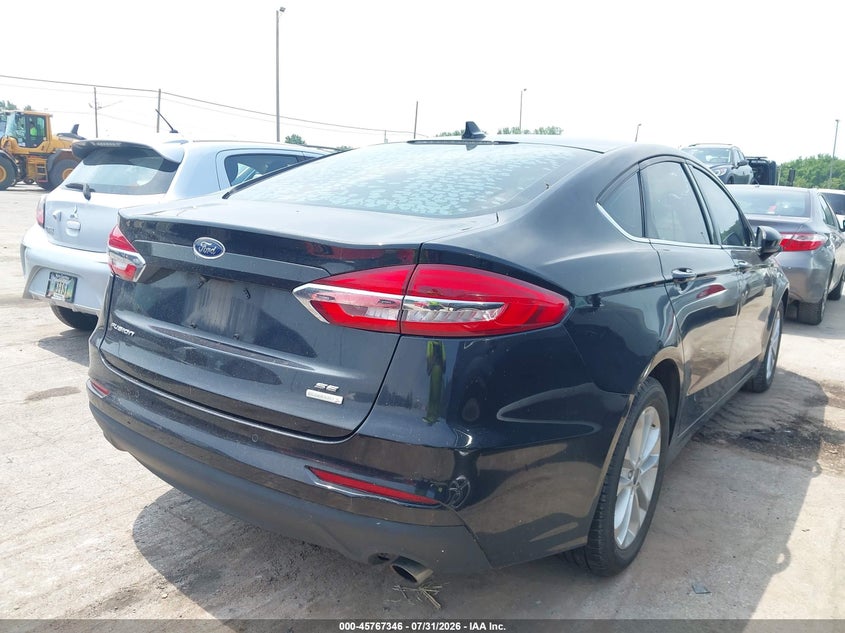 Vin: 3fa6p0hd3lr145640, lot: 46266095, ford fusion se 20204