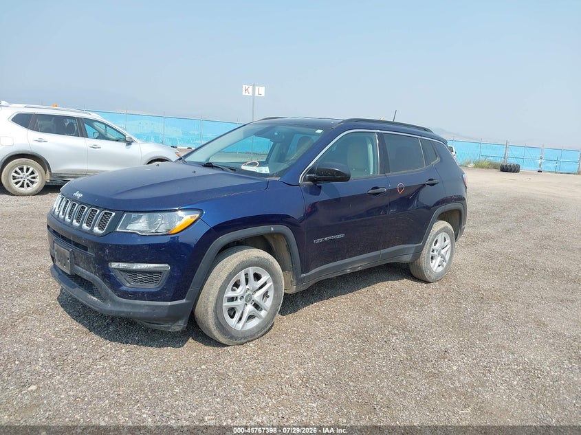 2019 JEEP COMPASS auction photo 2