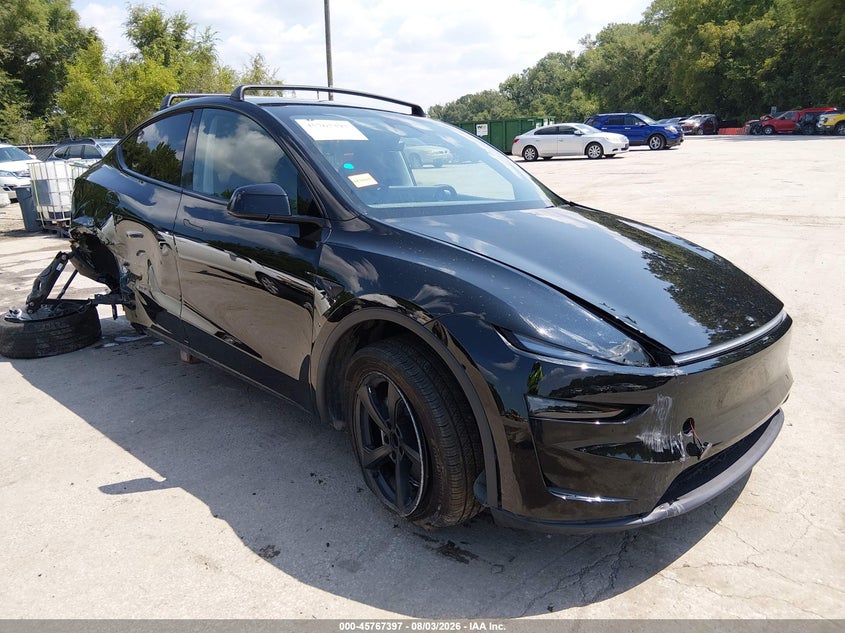 TESLA MODEL Y - zdjęcie 1