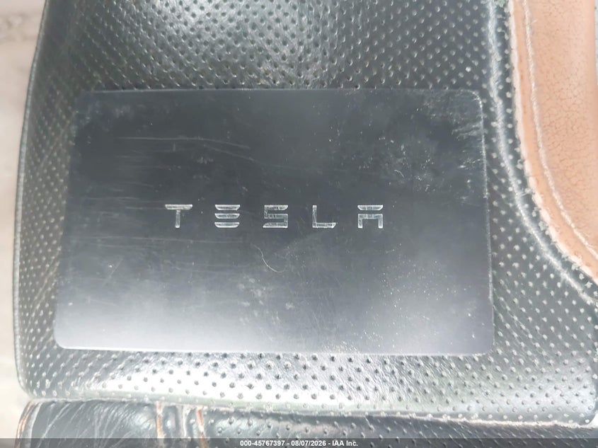 TESLA MODEL Y - zdjęcie 11