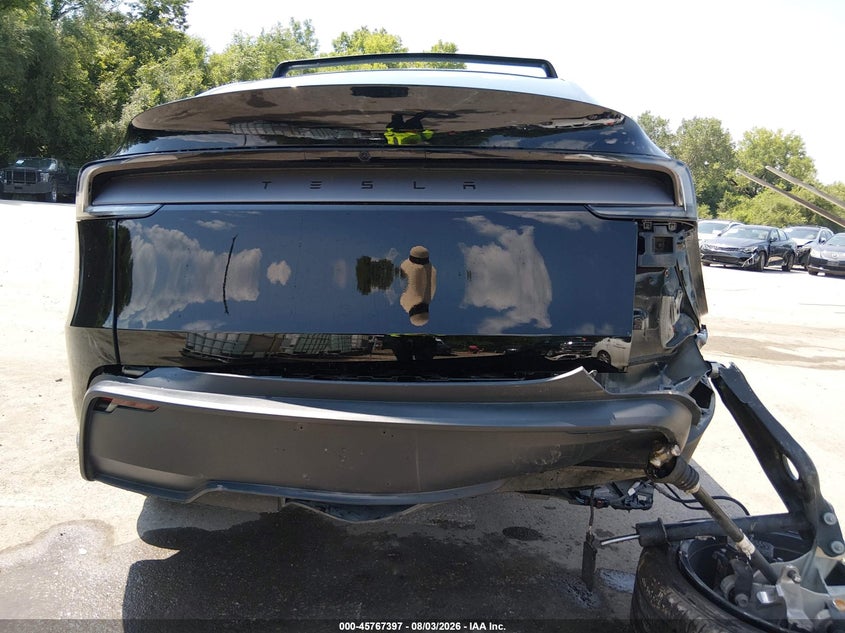 TESLA MODEL Y - zdjęcie 20