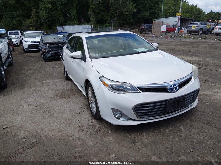 2015 TOYOTA AVALON HYBRID auction photo 1